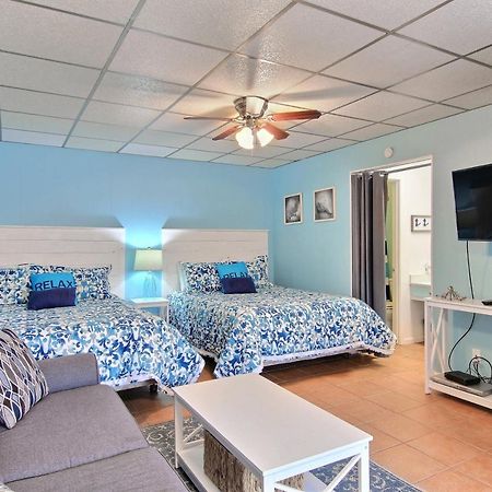 On The Half Shell Apartment Порт Арансас Екстериор снимка